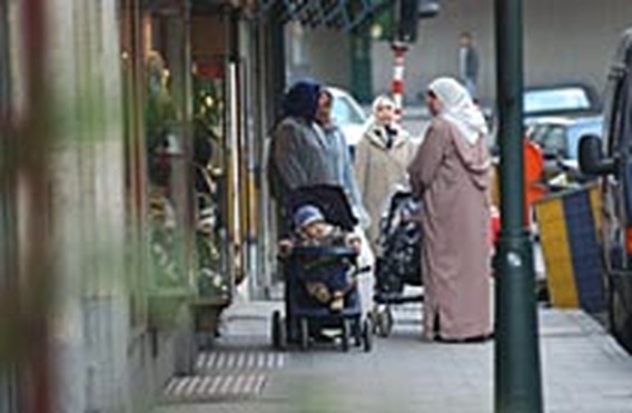 ,,Migrantenvrouw heeft nood aan emancipatie''