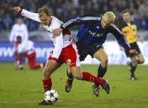 Lange in duel met Laybutt. Club Brugge speelt de finale van de Beker van België.