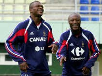 Marcel Desailly probeert tijdig een knieblessure af te schudden. Als dat lukt, is het verre van zeker dat hij zijn basisplaats behoudt.
