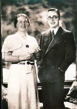 September 1936, verloving met Juliana.