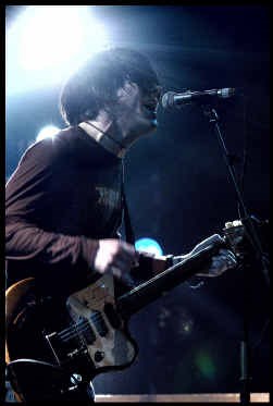 Bright Eyes: geen podiumbeest, wel een overtuigende zanger.