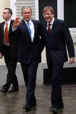 Na het bezoek van president Bush mag premier Verhofstadt zich opnieuw buigen over binnenlandse dossiers. ap