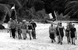 ,,Expeditie Robinson'', de aanvoerder van de exotische reality-programma's. ,,We kunnen nog de Zuidpool en desnoods de Maan proberen, maar dan hebben we alles gehad.''