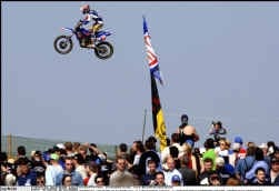 Stefan Everts bleef met zijn Yamaha net de Fransman Mickaël Pichon vooraf.