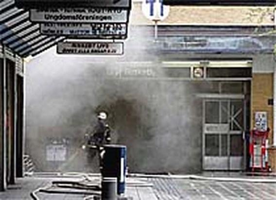 Twaalf gewonden bij brand in metro Stockholm (update)