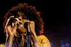 Lauryn Hill op het Cactusfestival: nog een beetje hees.