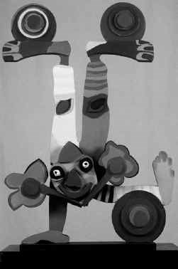 Een vrolijk beeld uit de groep ,,Circus'' van Karel Appel in het Laac.