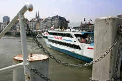 De Seastar vaart twee keer per dag van Nieuwpoort naar Oostende en terug.