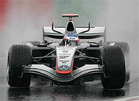 Raikkonen zegeviert in GP F1 Japan 