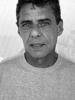 Chico Buarque.