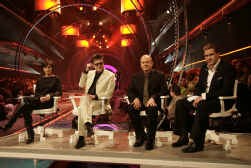 De jury van Eurosong is niet mild, ook niet voor de medewerkers van het programma.