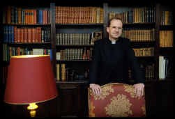 Stéphane Seminckx, de woordvoerder van Opus Dei: ,,Ik heb De Da Vinci Code niet gelezen. Ik vind het evangelie veel spannender.''