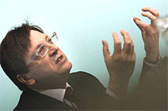 Verhofstadt werkt aan nieuw burgermanifest