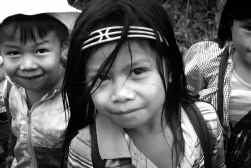 Rolando Losad (26) van de Ata-Manobo-stam behaalde een leraarsdiploma en werkt in Davao. Maar hij droomt ervan om terug te keren en de kinderen van zijn stam te leren lezen en schrijven.
