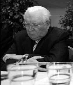Freddy Van Laer.
