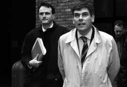 Rob Verreycken (l.) en Filip Dewinter trokken in 2003 de Visa-crisis op gang, door de onkosten van Antwerpse schepenen te controleren.