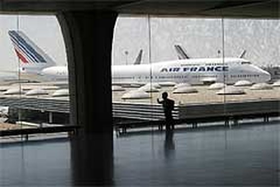 Air France-jumbo moet tussenlanding maken na bommelding