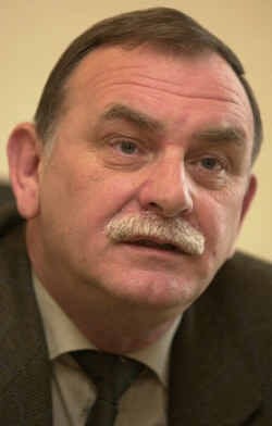 Marcel Van Langenhove.