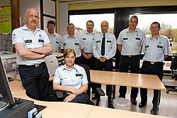 Liesbet Ameye en haar collega's (v.l.n.r.) voorganger Eric Verlinde, Dirk Vyncke, Marnix Van Wichelen, Frans De Waele, Claude Vandepitte, Yannick Buyck en Lauris Blanchaert. Frank Meurisse<br>