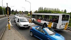 Voor de herinrichting van het drukke afrittencomplex Pottelberg wordt in 2007 opnieuw 650.000euro uitgetrokken. Patrick Holderbeke<br>