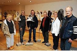 Lievens Tine, Etienne Desmet, Franky Mommerency, Roger Leyn, Magda Clauw en Freddy Vandermeersch dragen bij tot de artistieke route. Isabelle Vanhassel<br>