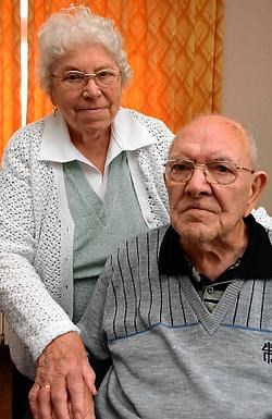 75jaar getrouwd zijn is volgens Elvire en Leo niet moeilijk: 'Wij zijn gewoon altijd samen gebleven.' MichelVanneuville<br>