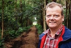 Als het van jeugdschepen Marc Vanderhaeghe afhangt, kunnen de kinderen zich volgende zomer al uitleven in het nieuwe speelbos. Isabelle Vanhassel