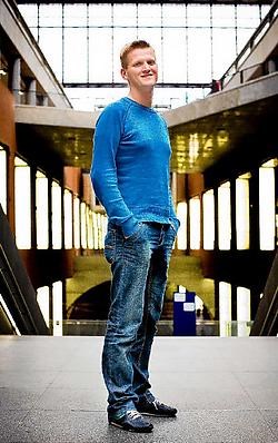 'Het jaar waarin mijn vader stierf, is wellicht het meest bewuste jaar uit mijn kindertijd. Je wordt als kind verplicht om volwassen te zijn.'Wim Daneels<br>