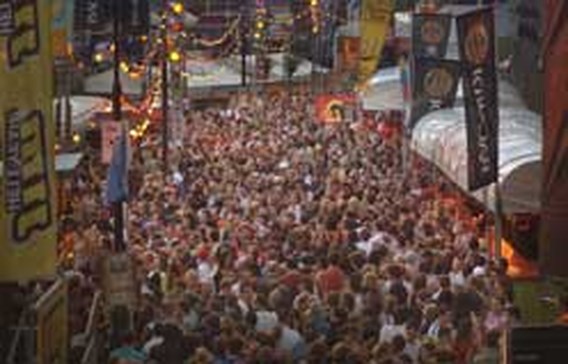 De Lijn vervoert 13 procent meer bezoekers tijdens Gentse Feesten