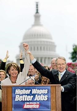 Nancy Pelosi (Huis) en Harry Reid (Senaat) kunnen weinig wetgevende successen voorleggen. afp<br>