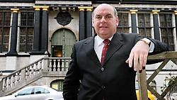Burgemeester Termont: 'Formateur Yves Leterme heeft trouwens anderhalf uur nadat we onze tekst hadden verstuurd, al gereageerd en ons bedankt.fvv
