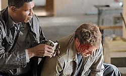 'The Unit': spetterende actie, slappe verhaallijnen. rr<br>