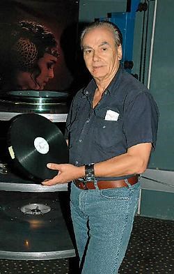 Pascal Sperti werkt elke dag tot één uur 's nachts.dgw