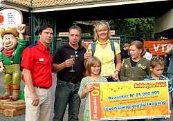 Een verrassingsuitstapje met de kinderen werd voor deze Nederlandse familie de verrassing van hun leven. Lily Leys <br>