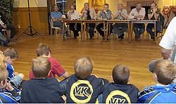 Op de hoorzitting van voetbalploeg VK Kachtem klonk de luide roep naar een oplossing voor het dreigende tekort aan voetbalvelden. Frank Meurisse