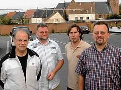 Patrick De Couck, Ivan Belleghem, Rudy Frederic en Rudy Rollenberg ijveren voor een kermis met meer pit. Carol Verstraete