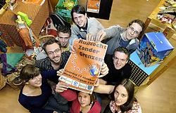 'We rekenen op iedereen', zeggen Yanick Goossens (tweede van links) en zijn medestudenten. David Stockman<br>