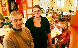 'Deze week hebben we beslist om het aantal opvangplaatsen op te trekken tot 110', zeggen Marc Lammar en Skrallan De Maeyer van de buitenschoolse kinderopvang. Inge Van den Heuvel<br>