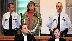 Het slachtoffer had niet echt schrik van haar man, Rachid Esenbekov, maar wel van haar positie als illegaal. gia<br><br>