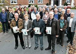 De moedige stappers van Vakantiegenoegens werden plechtig ontvangen op het gemeentehuis.Koen Merens