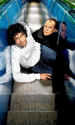 The Glimmers: 'Je mag het dj'en niet te serieus nemen.' rr<br>