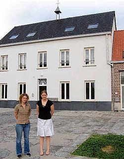 Erika Bouvery en Christel Bouckaert vonden een nieuwe thuis in het oude kloostergebouw: 'Zalig om in te leven.' gpp