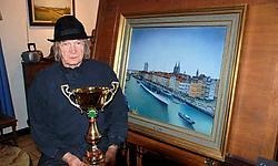 Lucien Vanboterdael dankt zijn overwinning aan zijn versie van de het Oostendse schoolschip Mercator. Eddy Vuylsteke
