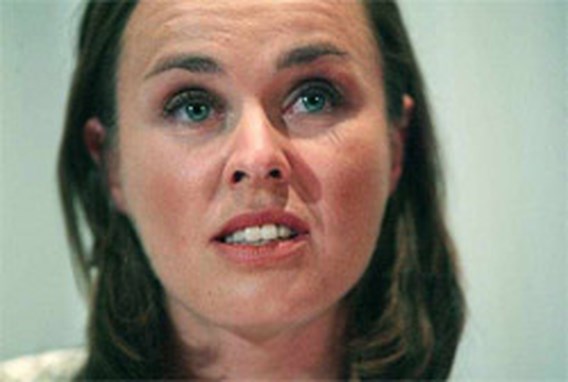 Hingis te zien op exhibitietoernooi