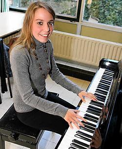 Elisabeth Crommelynck (17) heeft al heel wat internationale afspraken in de agenda staan. Louis Verbraeken
