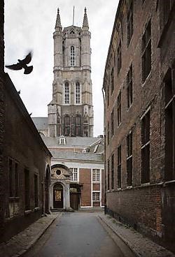 Een verborgen Gentse straat: de Achtersikkel.