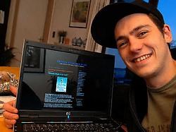 Samuel Ketels combineert zijn passie voor schrijven met een voorliefde voor hiphop en dat resulteerde in de site http://brugesboombap.blogspot.com. Michel Vanneuville