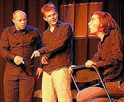 Op Sterk Water brengt hilarisch theater. Ingezonden beeld