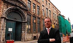 Directeur Janick Maertens ziet aan de Hoogstraat een stijlvol hotel verrijzen.Michel Vanneuville<br>