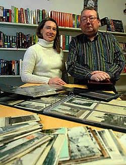 Rudi Bunnens en Sandra Sablon vonden een gat in de markt en openden een verkoopspunt van oude postkaarten, heemkunde en boeken.<br> Yvan De Saedeleer